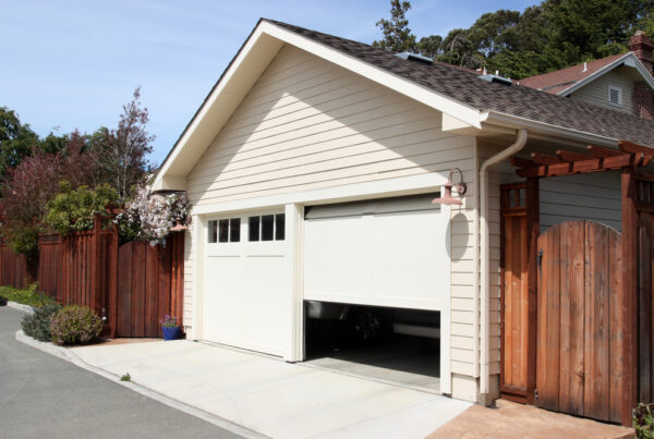 93 Roll Up Garage door closes 6 inches then opens With Remote Control